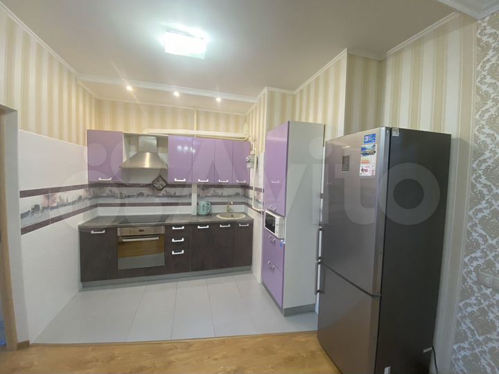 2-к. квартира, 58 м², 12/14 эт.