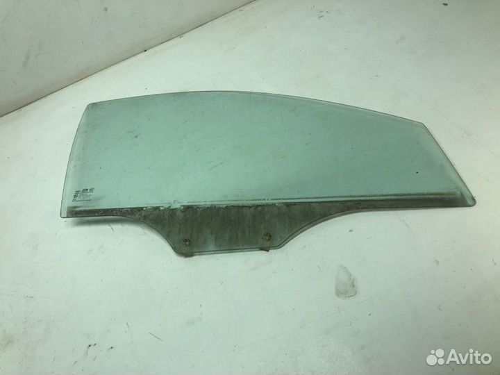 Стекло двери переднее правое Chevrolet Lacetti