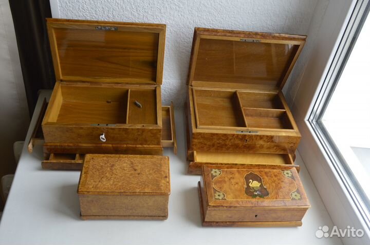 Коллекция изделий из капа и карельской берёзы