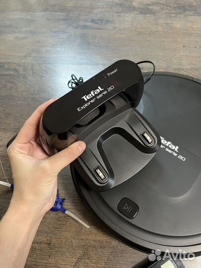 Робот пылесос Tefal explorer serie 20