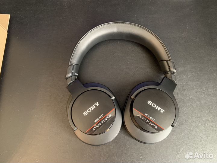 Наушники мониторные Sony MDR-M1ST