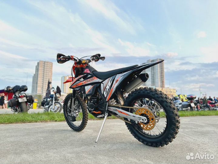 Кроссовый мотоцикл frateli EXC NB300 WP PRO