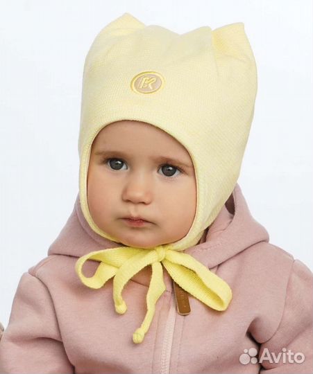 Шапка 44-46 осень-весна