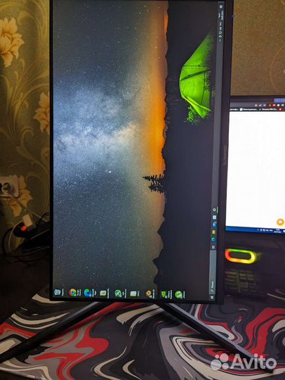 Новый монитор 24