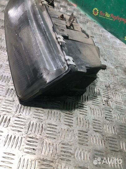 Фара передняя левая Ford Scorpio