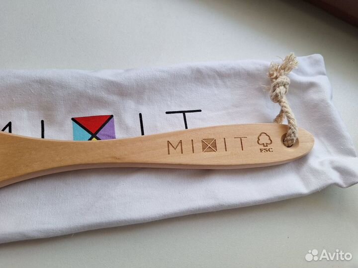 Щетка для сухого массажа Mixit