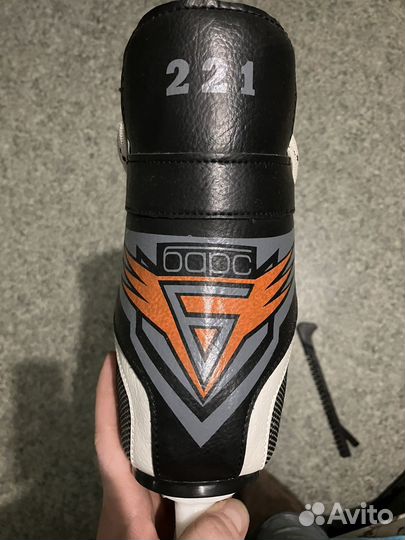 Хоккейные коньки барс 221