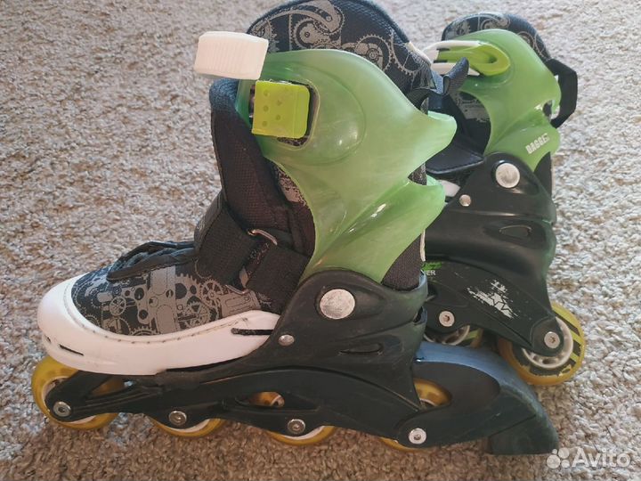 Набор: ролики раздвижные, шлем, комплект защиты