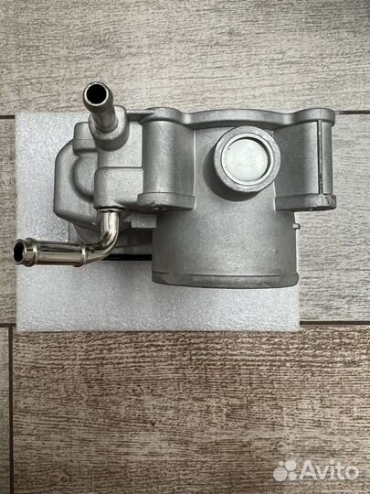 Дроссельная заслонка