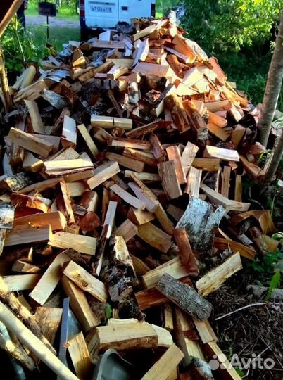 Дрова Березовые в наличии в Выборге