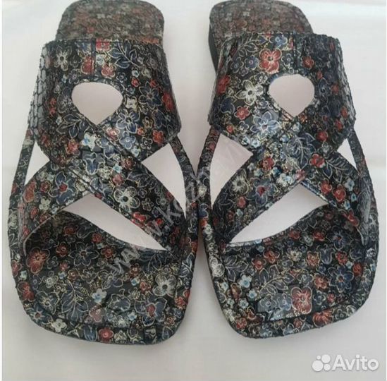 Домашние кожаные тапочки Family