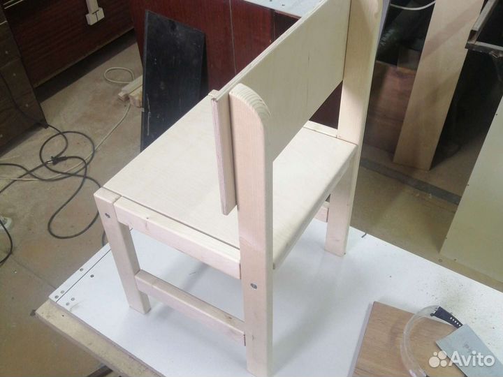 Детский стульчик