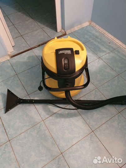 Моющий пылесос Karcher