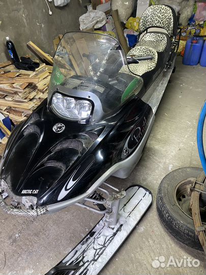 Продам Снегоход Arctic Cat