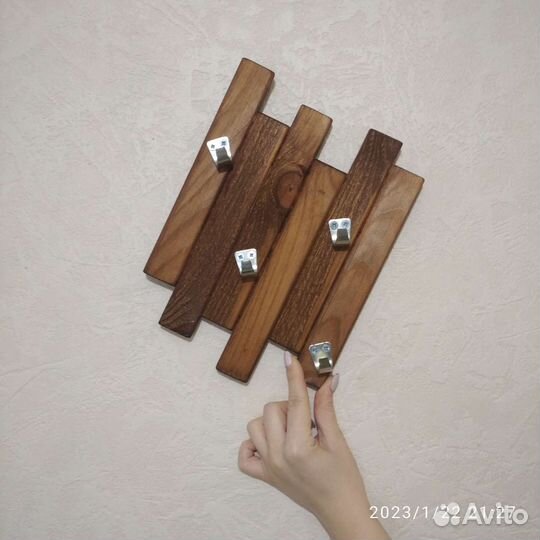 Ключница настенная из дерева