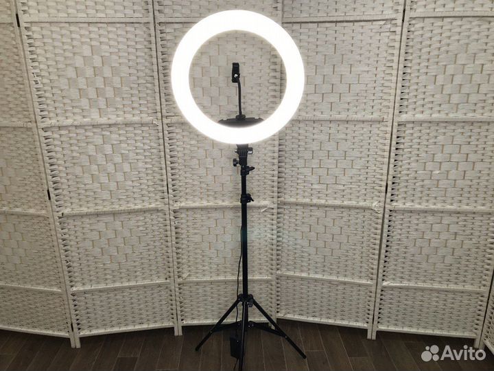 Кольцевая лампа 45 см