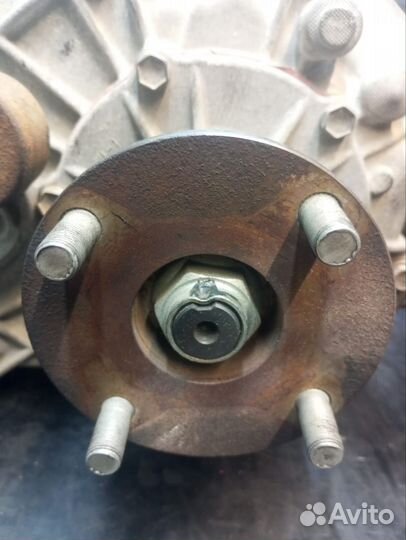 Раздатка Toyota Land Cruiser Prado 120