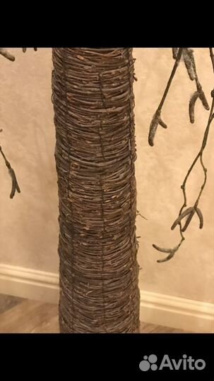 Ваза из ротанга напольная