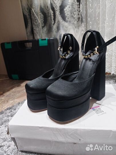 Туфли братц 37