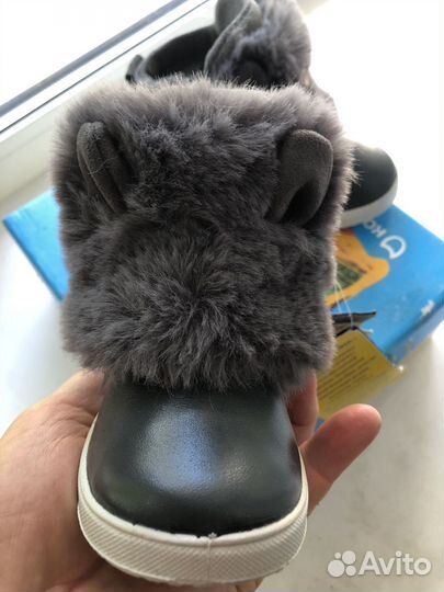 Ботинки новые 23, 24 размер осенние на байке