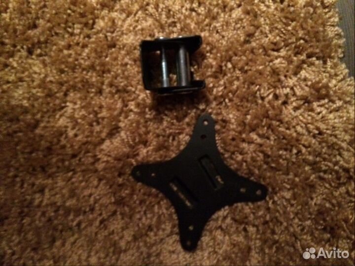 Продам настенную подставку для телевизора