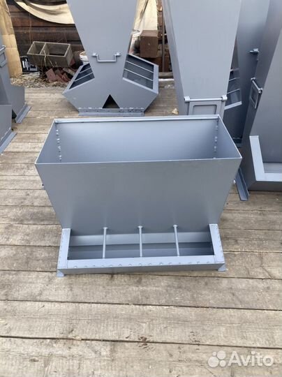 Бункерные кормушки