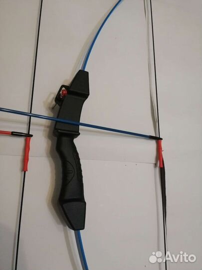 Лук для стрельбы. Для детей