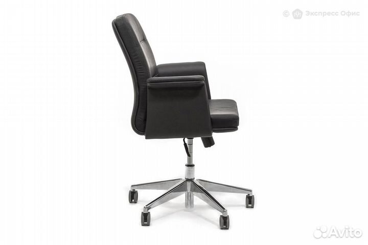 Кресло для руководителя Karl B