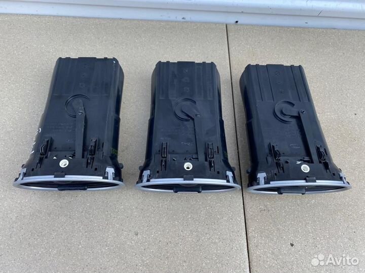 Дефлектор воздуховода салона Ford Focus 2