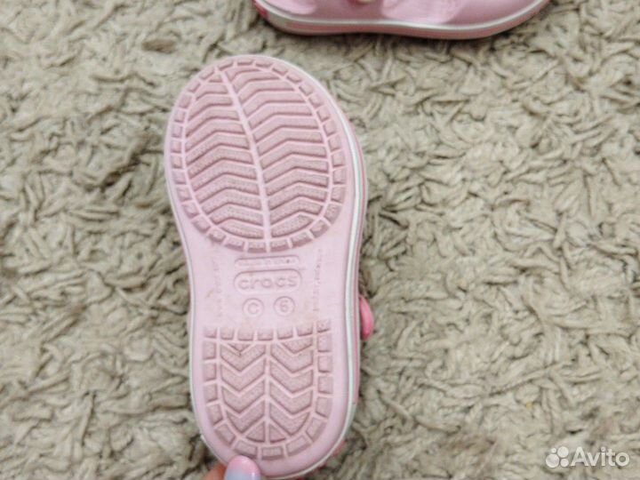 Сандалии детские crocs