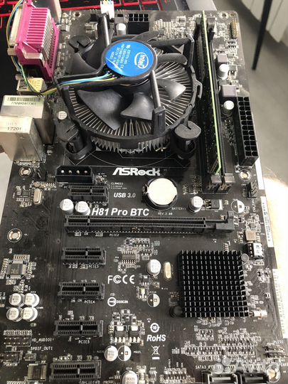Материнская плата ASRock H81 Pro BTC