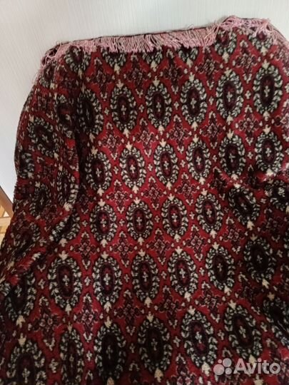 Покрывало, накидки на кресло, наволочки на подушки