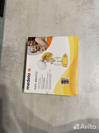 Молокоотсос электрический medela mini electric