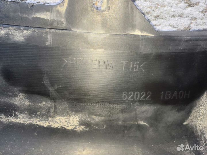 Передний бампер