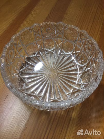 Салатники хрустальные (объём 1,7 л.)