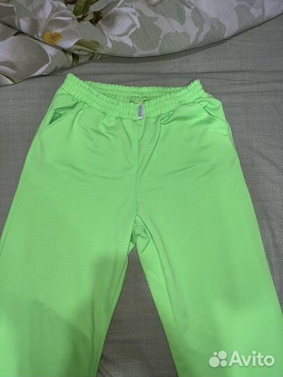 Спортивные штаны