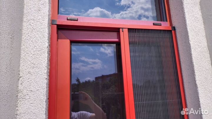 Москитные сетки на окна и двери