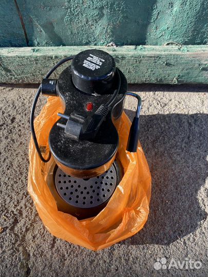 Продается кофеварка на запчасти