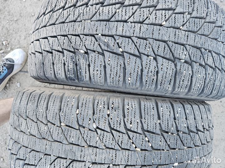 Triangle Snowlink TWT02 215/45 R17 91W