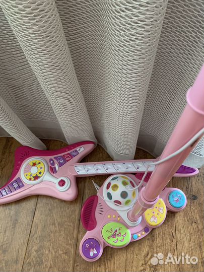 Гитара и микрофон