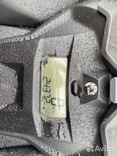 BRP Sammit X 165 850etec