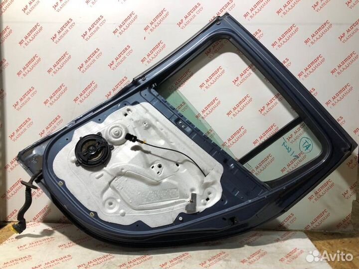 Дверь боковая задняя правая Renault Clio 3 Lutecia