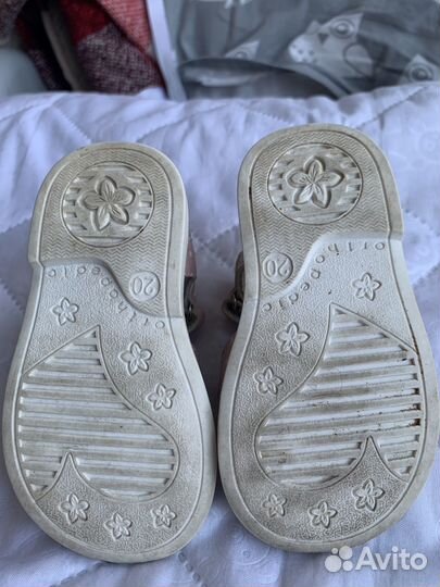 Сандалии для девочки 20 размер