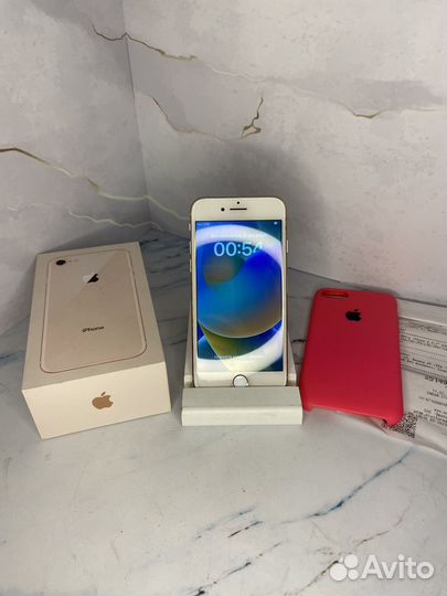 iPhone 8, 64 ГБ