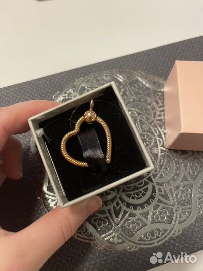 Кулон-сердце Pandora O