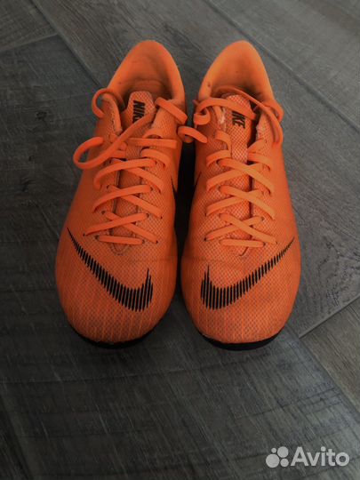 Футбольные Бутсы Nike mercurial 35размер оригинал