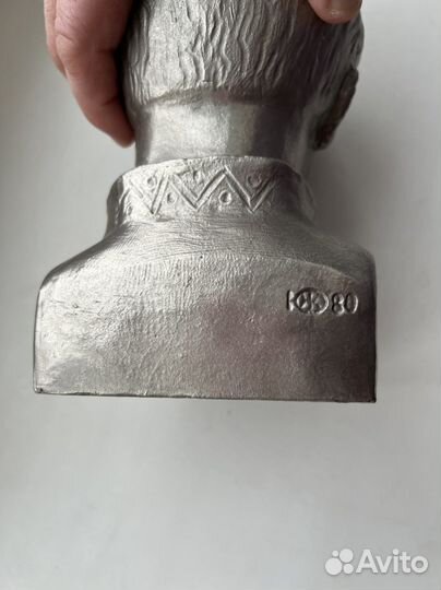 Бюст С.А. Есенина