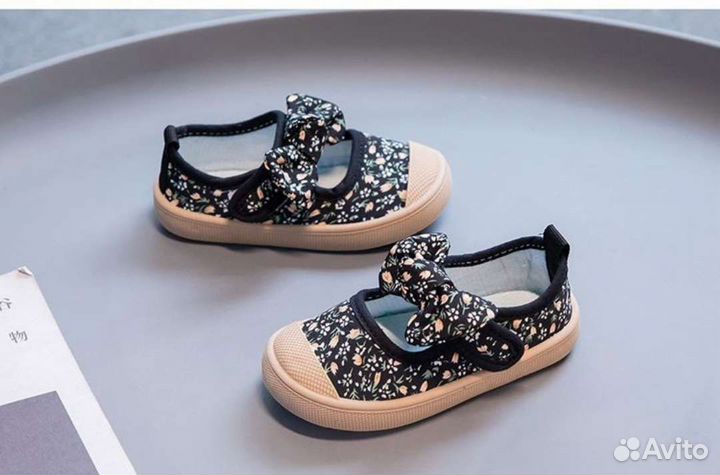 Детские кеды новые для девочек