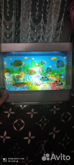 Светильник с рыбками