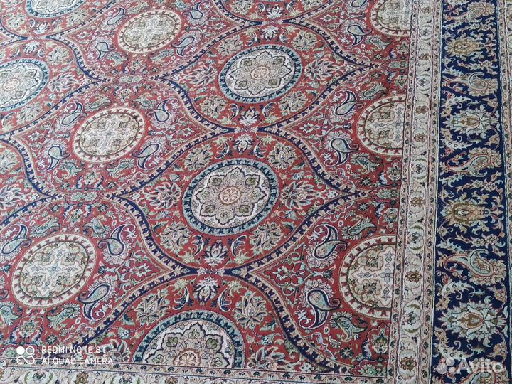 Иранский ковер